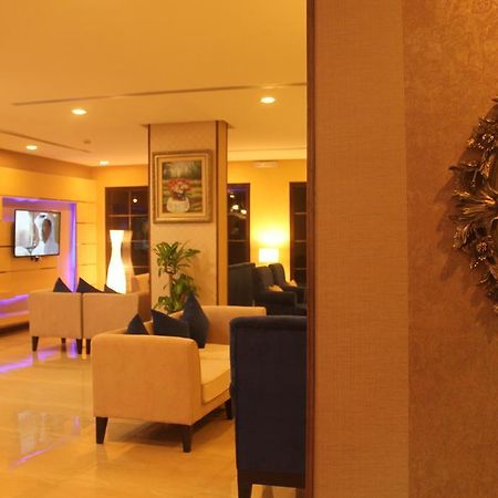 Talia Furnished Apartmentsリヤード エクステリア 写真